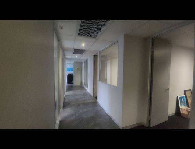 200M² OFFICE TO LET IN RIVERHORSE VALLEY